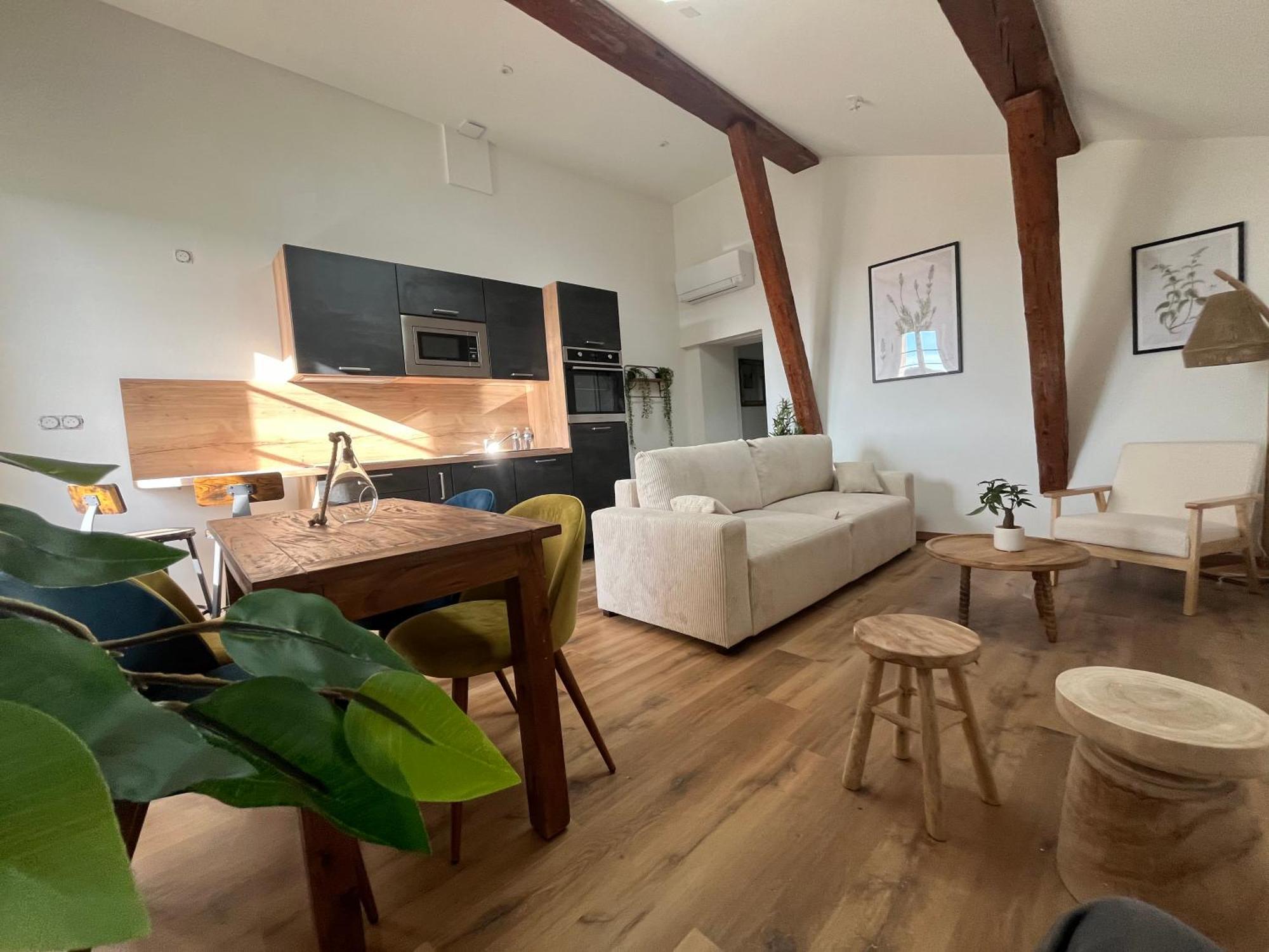 Louis Xiii, Le Somail. Appartement *