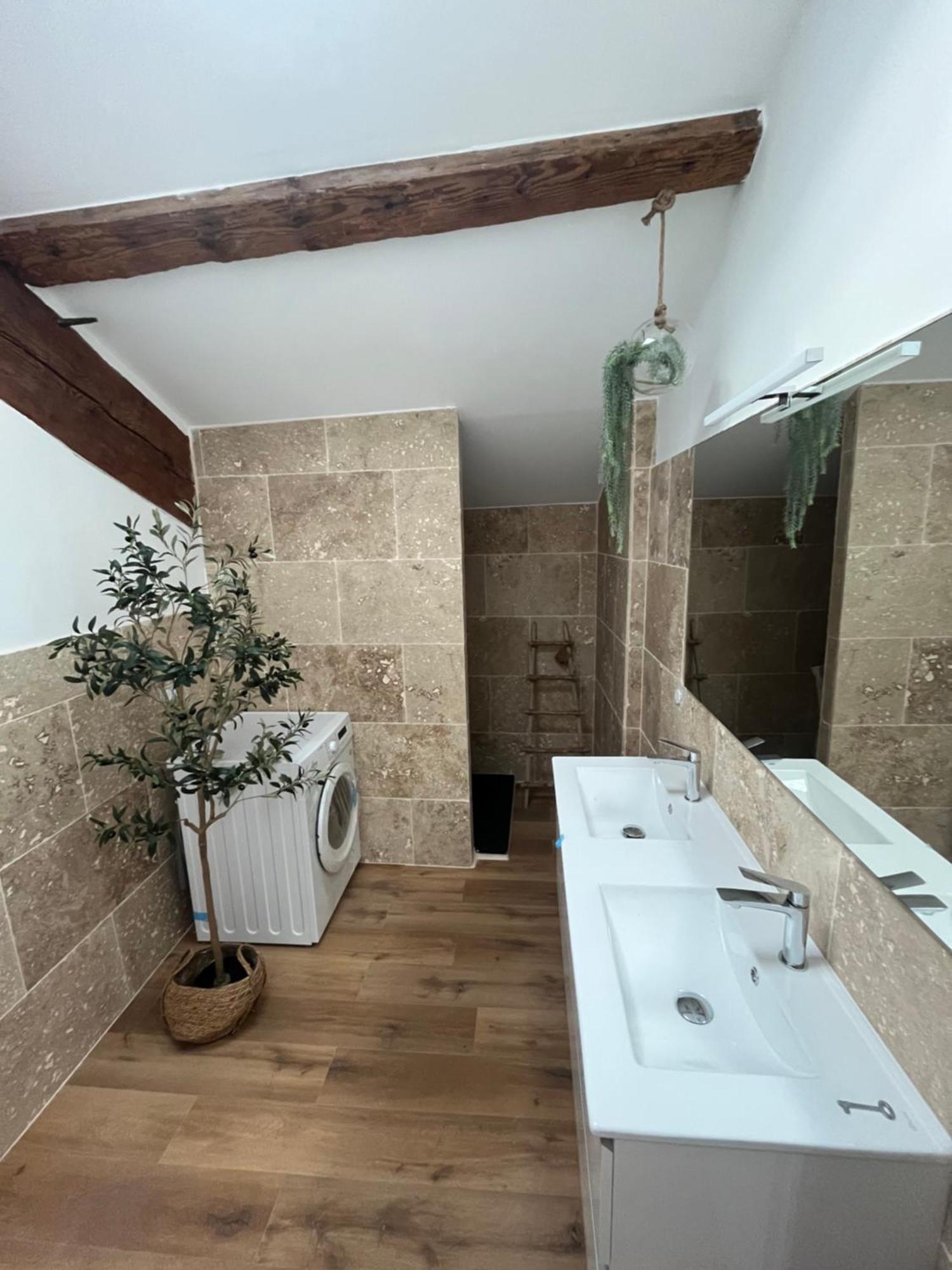 Appartement Louis Xiii, Le Somail.